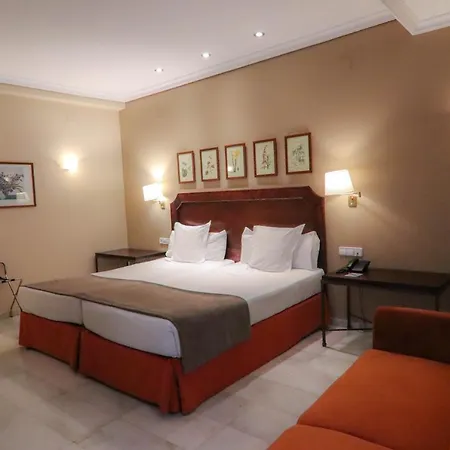 فندق سان خيل 4*